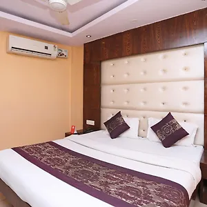 3* Hotel Oyo 6096 Maharani Palace