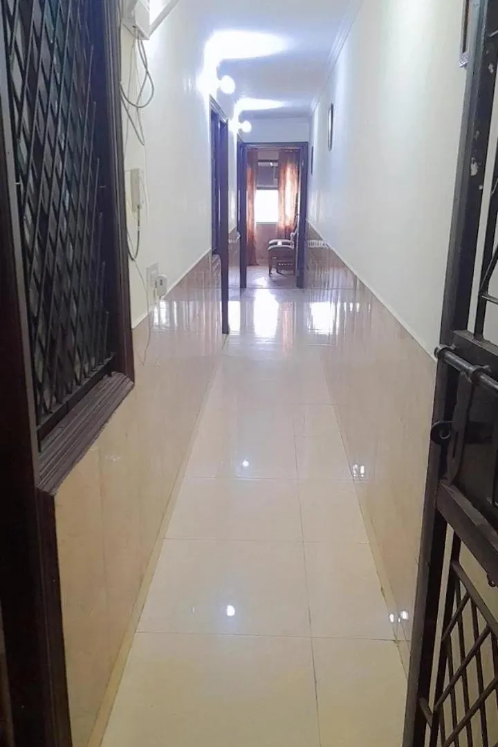 Hotel Moon Chanakyapuri Satya Niketan- Couple Friendly Nowe Delhi