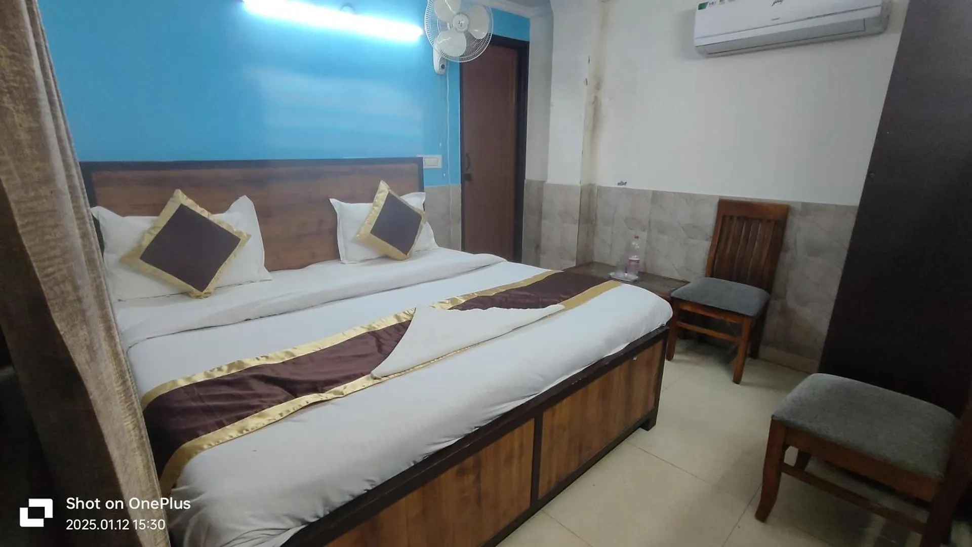 Hotel Moon Chanakyapuri Satya Niketan- Couple Friendly Nowe Delhi